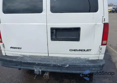 2004 Chevrolet Astro from USA, damaged, VIN 1GCDM19X64B105700